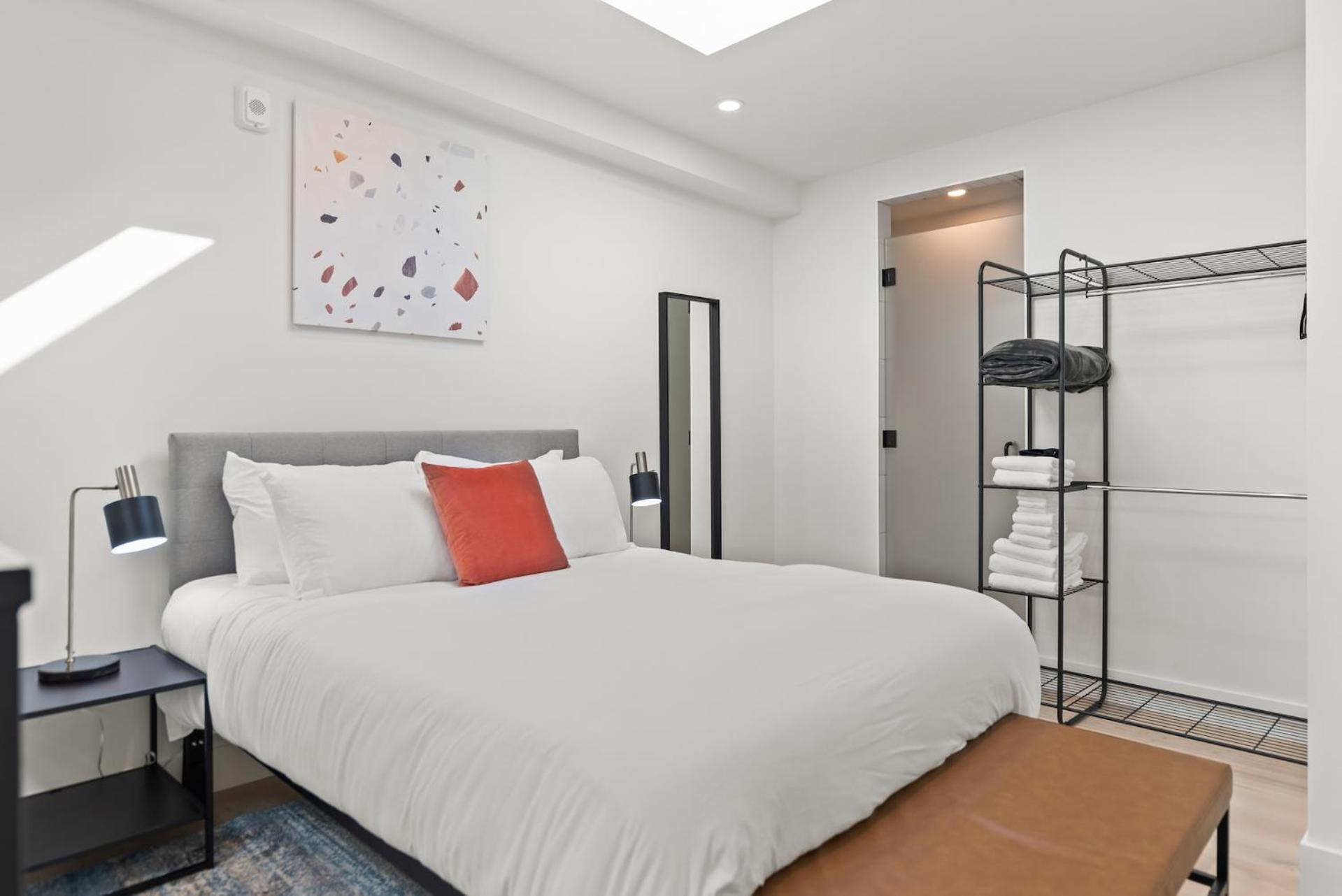 ホテル Kasa The Addison サンフランシスコ 部屋 写真